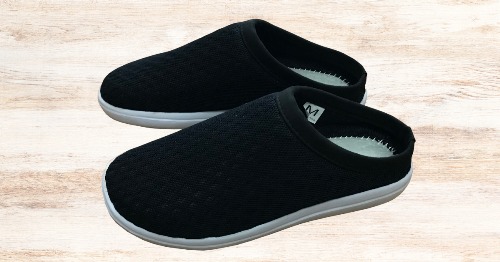 インソールが入れられるスリッパ